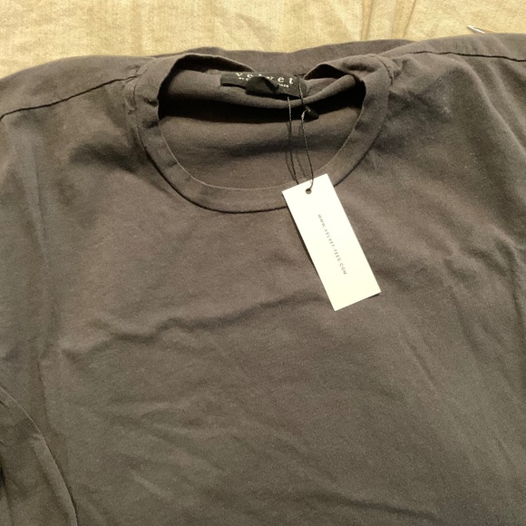 Velvet by Graham and Spencer Small Navy tee - Picture 2 of 2